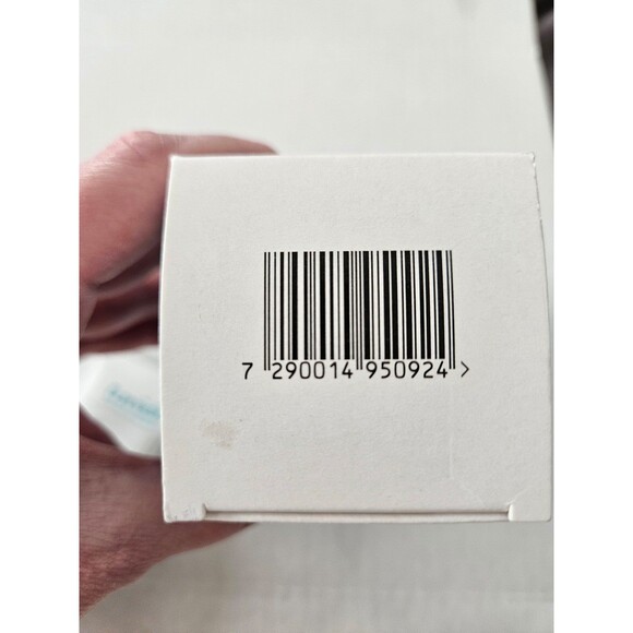 Lavido 2 in 1 purifying facial mask and exfoliator - Picture 6 of 8